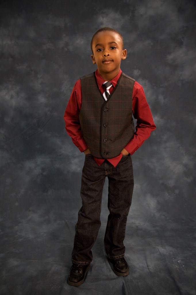 Student's dress profesionally every Monday of the week.